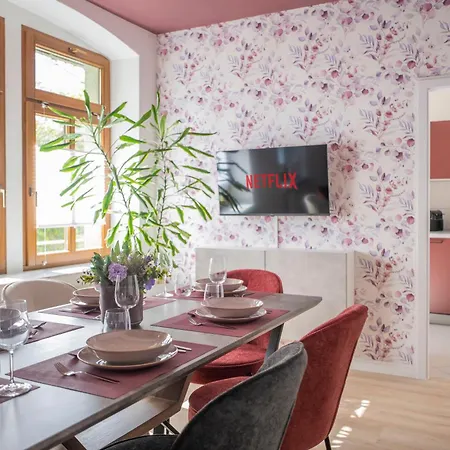 Very Berry Family-suite - Balkon, Netflix, Nespresso, Baecker, Spielplatz