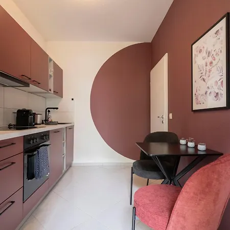 Daire Very Berry Family-suite - Balkon, Netflix, Nespresso, Baecker, Spielplatz *