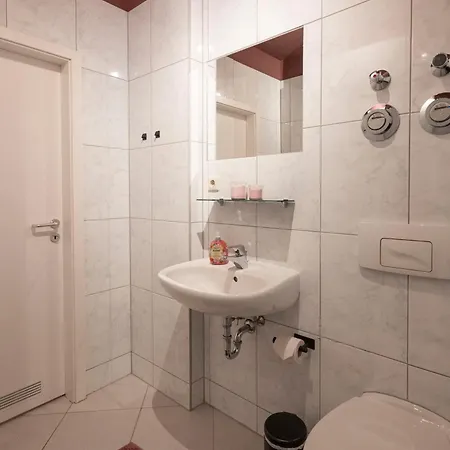 Very Berry Family-suite - Balkon, Netflix, Nespresso, Baecker, Spielplatz Daire