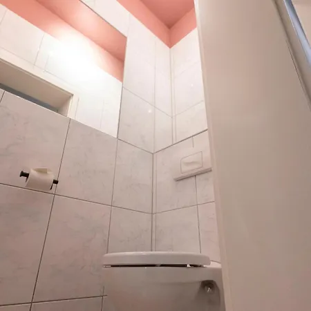 Very Berry Family-suite - Balkon, Netflix, Nespresso, Baecker, Spielplatz Daire Chemnitz